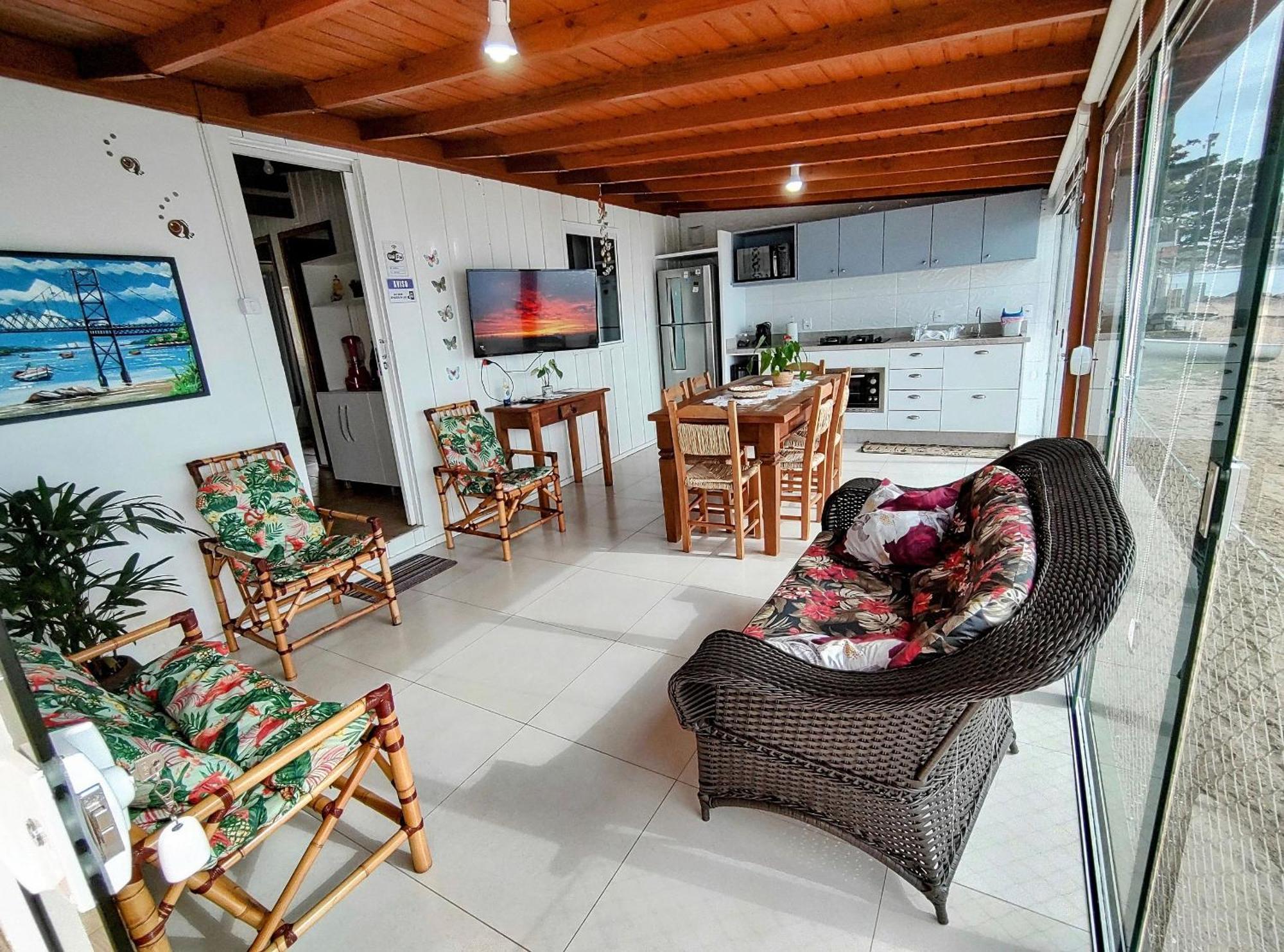 Casa Charmosa Pe Na Areia Por Do Sol * Florianópolis